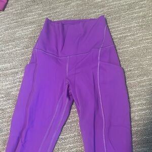 Lululemon leggings like new . Size 0